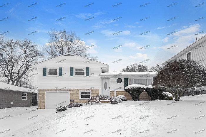 1st image of 287 Selden Ave