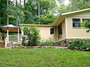 2596 Lickskillet Rd, Burnsville, NC 28714