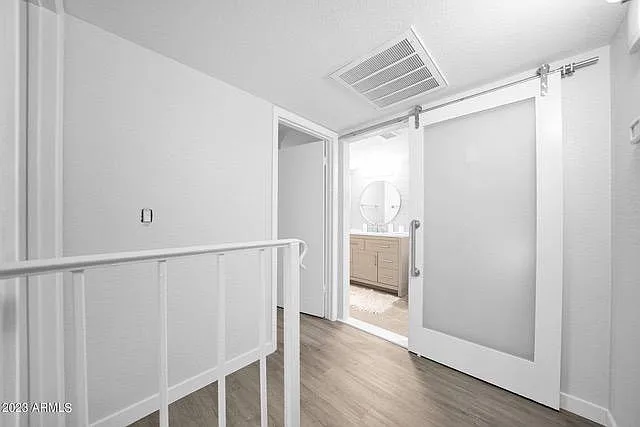 E Belleview Pl — Photo 40