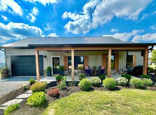 4279 Ridgeway Dr, Felton, PA 17322