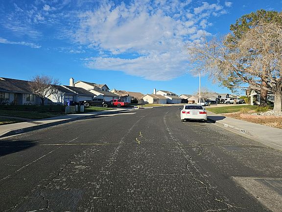 4th image of 14670 King Canyon Rd