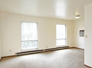 142 S First St APT 1N, Wilmington, IL 60481