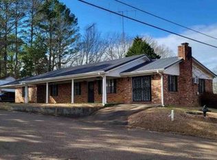 807 Mills St, Water Valley, MS 38965