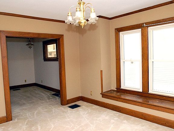 2nd image of 1114 Stewart Ave