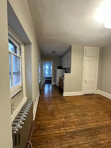 211 N 36th St #3R Photo 1
