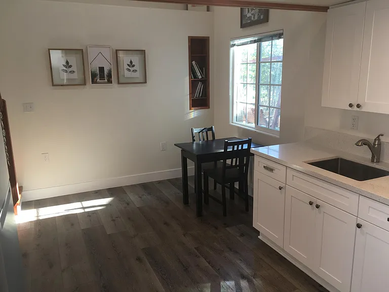 5810 Lauretta St #B — Photo 5