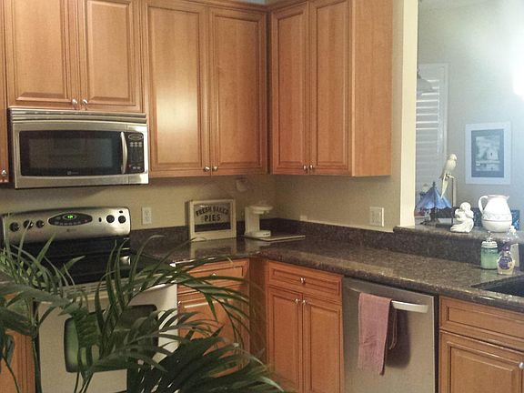 2nd image of 432 NW Dover Ct