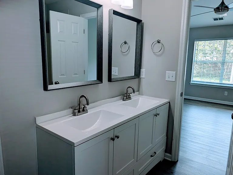 115 Remington Dr — Photo 10
