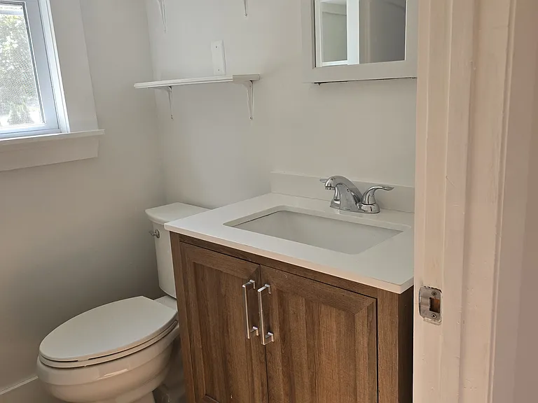 49 Riverview Dr #A — Photo 22