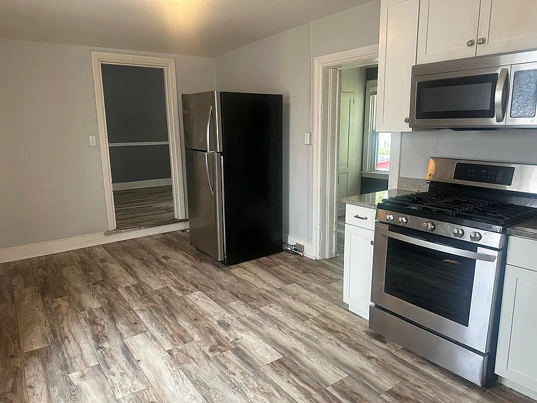 800 Tuckerton Ave #2 — Photo 9