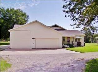 1138 N Sheridan St, Wichita, KS 67203