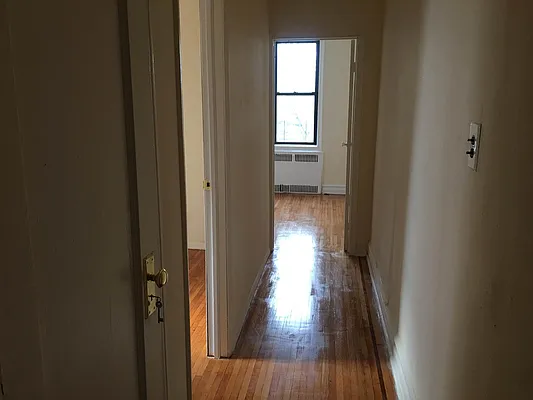 Rented by Uptown Flats LLC | media 16