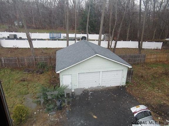 Detached Garage. You can rent one of the garages. Also parking off-street for 2 cars plus on-street parking.