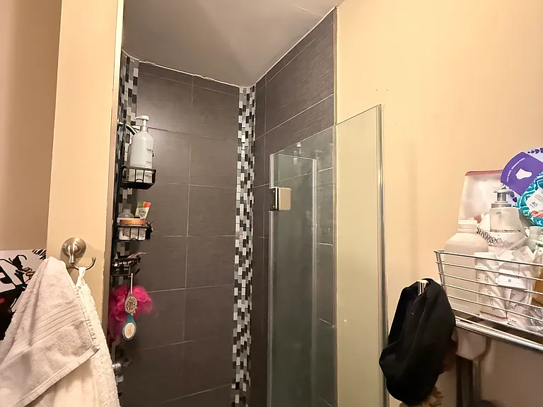 1808 Fairmount Ave #1F — Photo 8