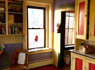 187 Pearl St APT 5, Burlington, VT 05401