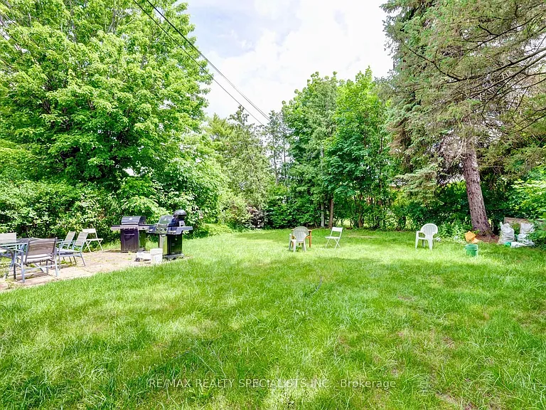 43 Firwood Cres — Photo 22