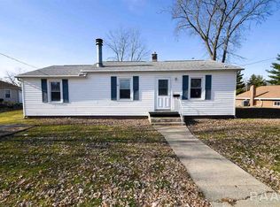 1241 N 1st St, Chillicothe, IL 61523