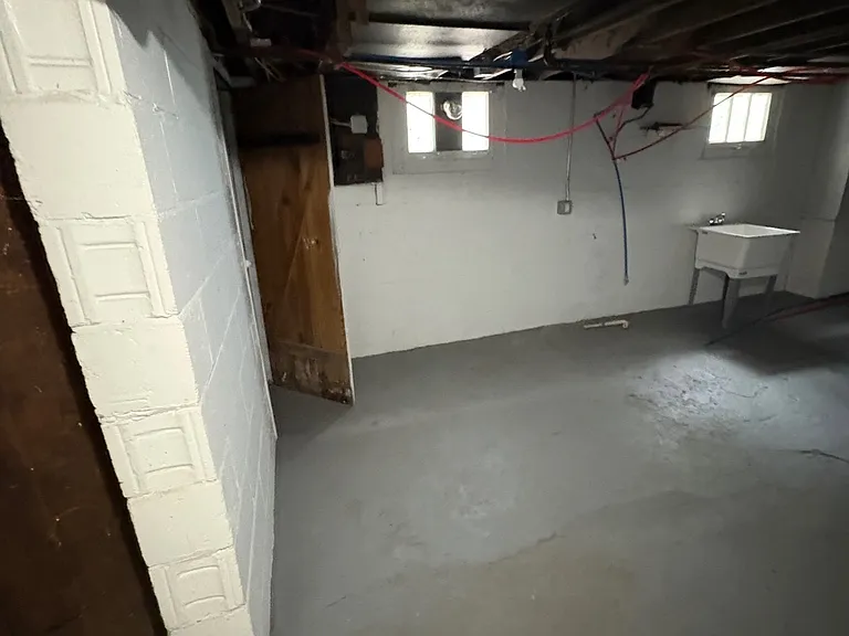 121 Jones St — Photo 54