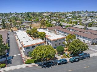 628 W California Ave, Vista, CA 92083