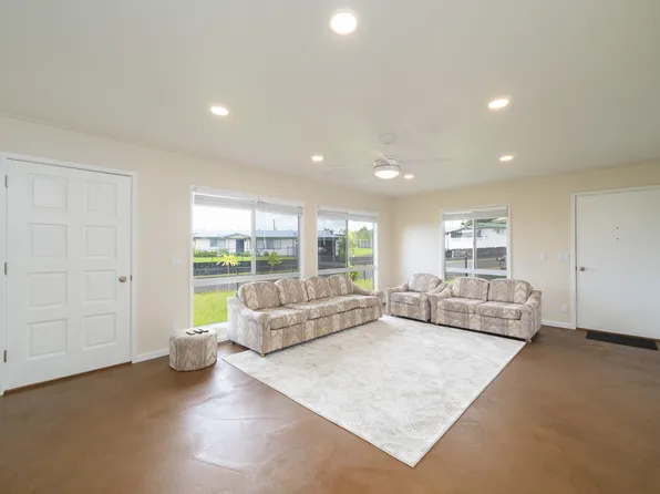 1364 Auahi Pl, Hilo, HI 96720