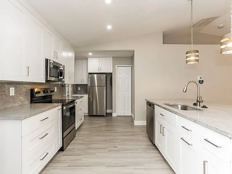 2623 Cobblestone Forest Cir E — Photo 5