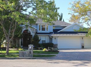 144 S Viewcrest Cir, Bountiful, UT 84010