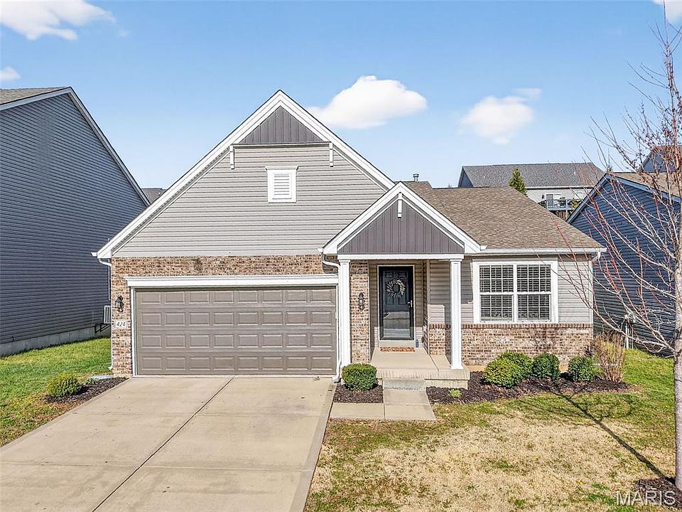 1st image of 424 Wilmer Meadow Dr