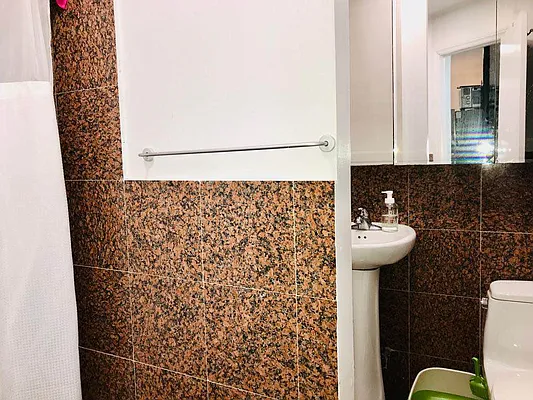 Rented by Bond New York | media 16