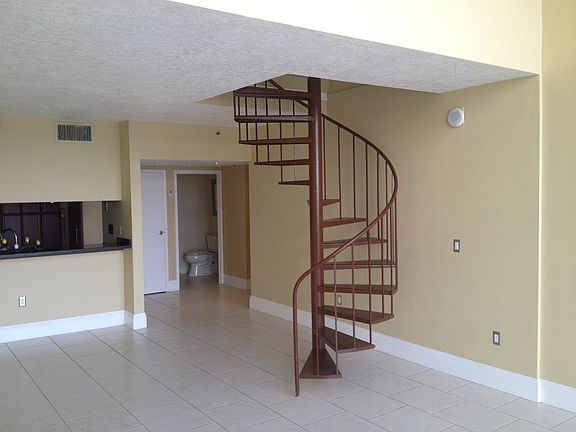 3rd image of 555 NE 15th St APT 701