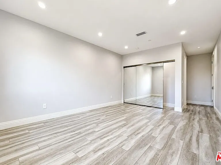 6723 Sunnyslope Ave — Photo 13