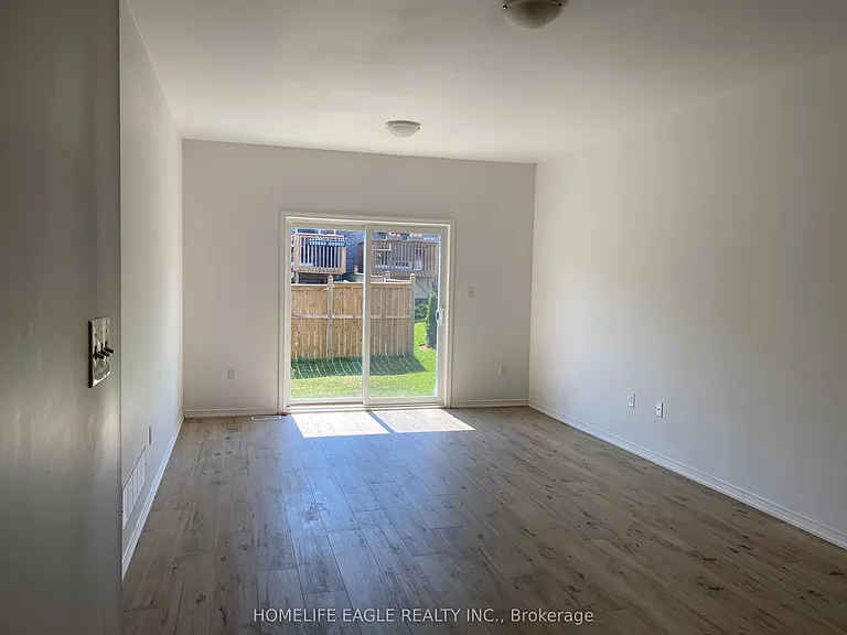 126 Isabella Dr — Photo 17