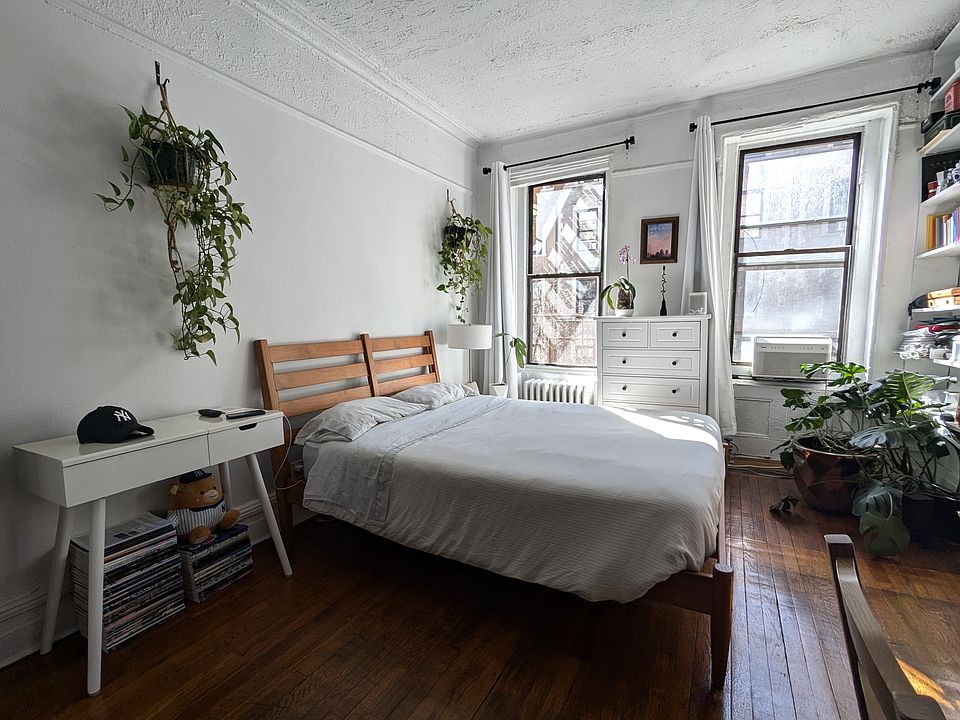 1st image of 57 W 105th St APT 3D