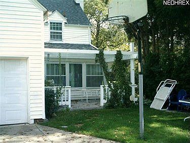 5th image of 590 Avalon Ave