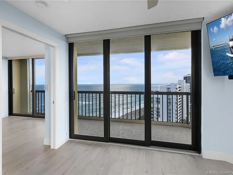 9550 S Ocean Dr #1610 — Photo 52