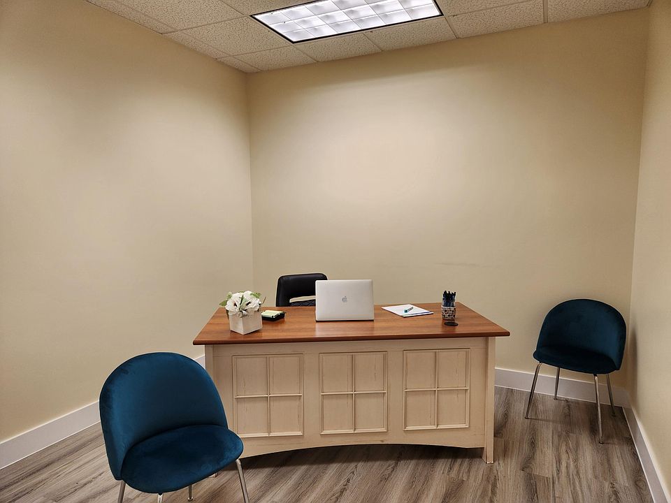 1st image of 1200 NW 17th Ave Suite 4