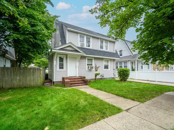 295 Washington Street, Hempstead, NY 11550