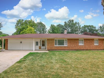 53 Stanley Rd, Sugar Grove, IL, 60554