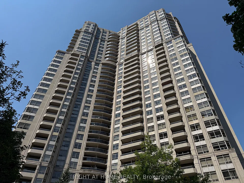 35 Kingsbridge Garden Cir #601