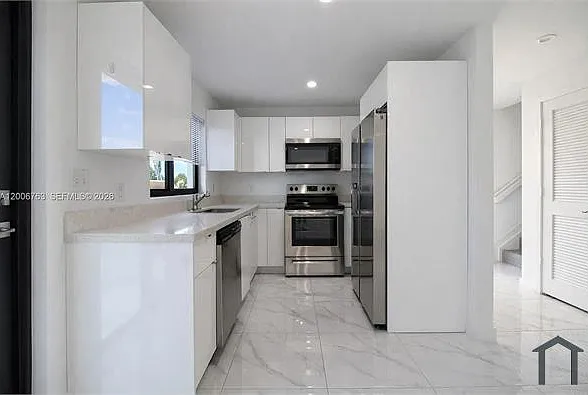 21226 SW 119th Ave — Photo 17