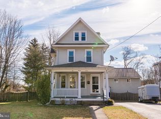 127 Harrison Ave, Glenside, PA 19038
