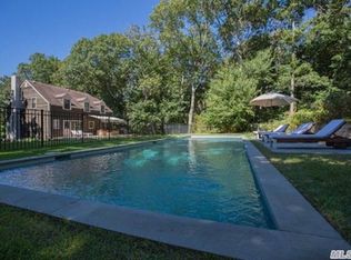 8555 Main Bayview Rd, Southold, NY 11971