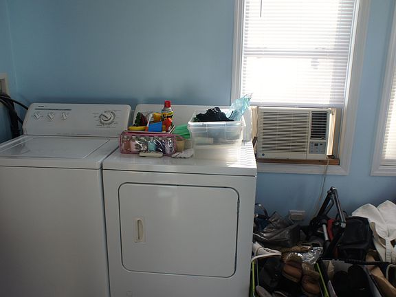 4th image of 4389 Martha Ave