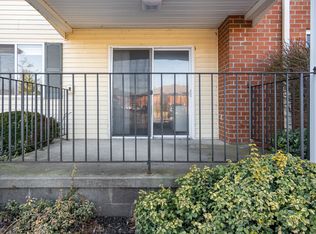 CenterPointe Apartments & Townhomes, Canandaigua, NY 14424