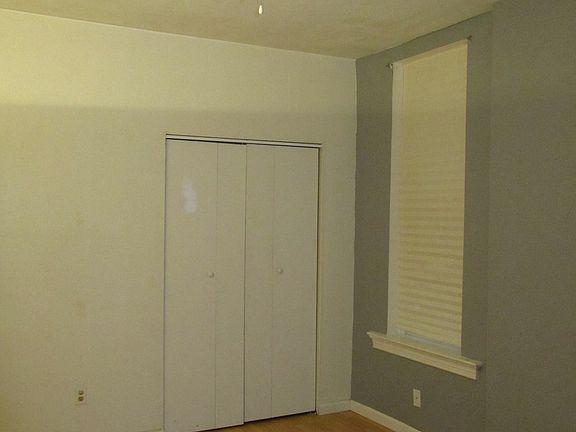 Back bedroom