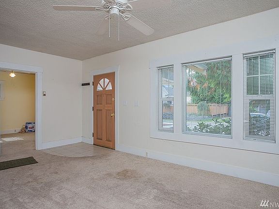 3rd image of 2607 S 11th St #2