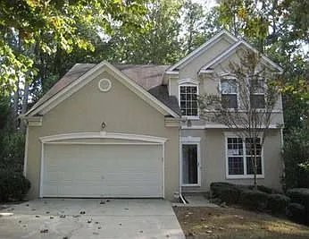 1205 Everwood Dr SW photo 1