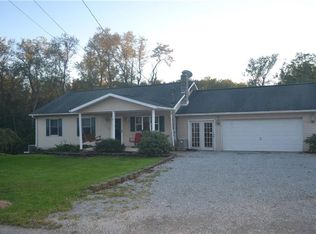 118 Johnson Ln, Connellsville, PA 15425