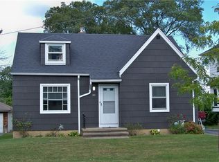 30 Mosley Rd, Rochester, NY 14616