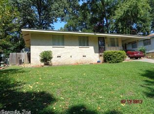 7 Barbara Dr, Little Rock, AR 72204