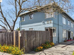 688 Alcatraz Ave, Oakland, CA 94609